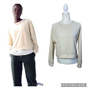 Zara Cream Velvet Velour Crop Long Sleeve Sweatshirt Size Small
